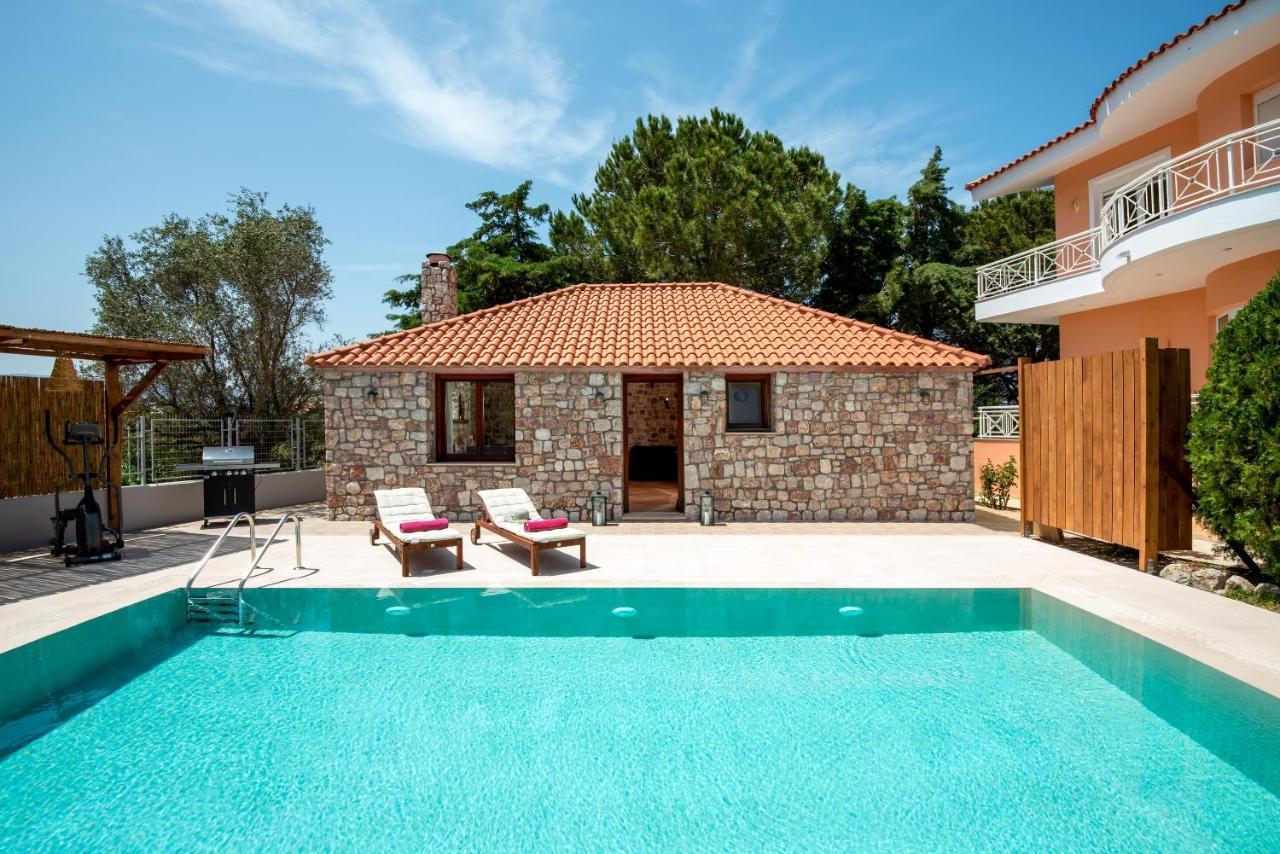 Villa Filerolia Stone House Pastida Exterior foto